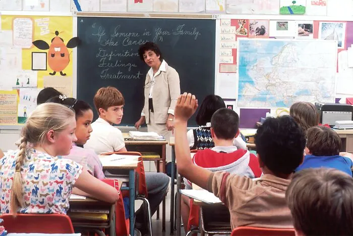 30 Teachers Shared What The Last Straw That Led To Them Leaving Their Job Was