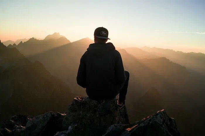 “What Is Something That’s So Common That We Forget Just How Crazy It Is?” (30 Answers)
