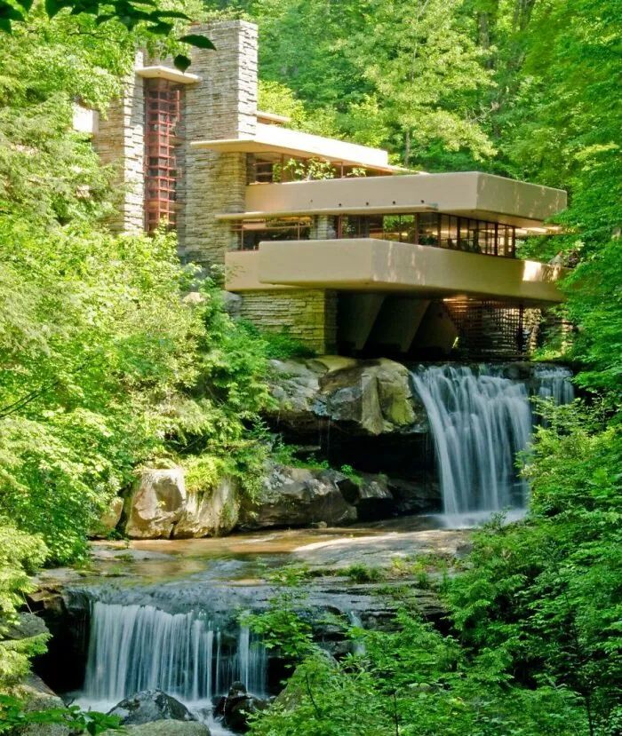 30 Weird Homes That Just Needed To Be Shared On This Group