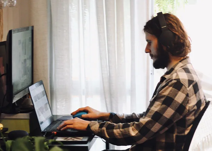 “‘Bite’ Them, Run Away”: 30 Weird Things People Could Only Admit To Doing Anonymously