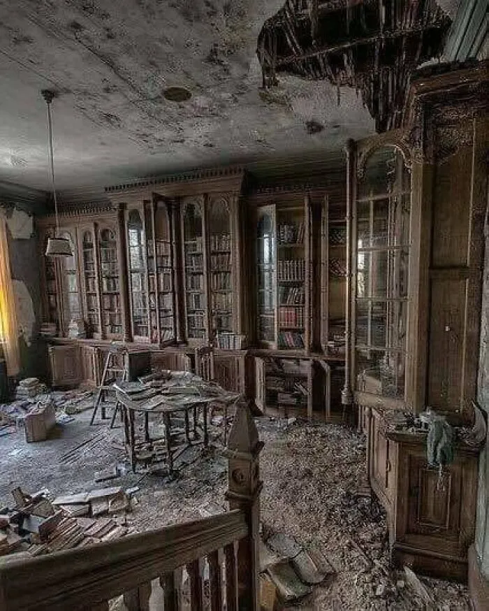 Library Inside An Abandoned 19th Century Victorian Mansion
