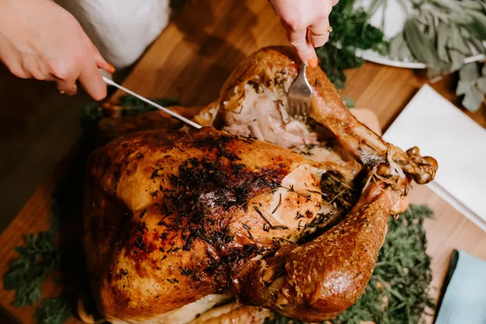 Someone Asks People To Share “Juicy Thanksgiving Drama”, And 50 Deliver