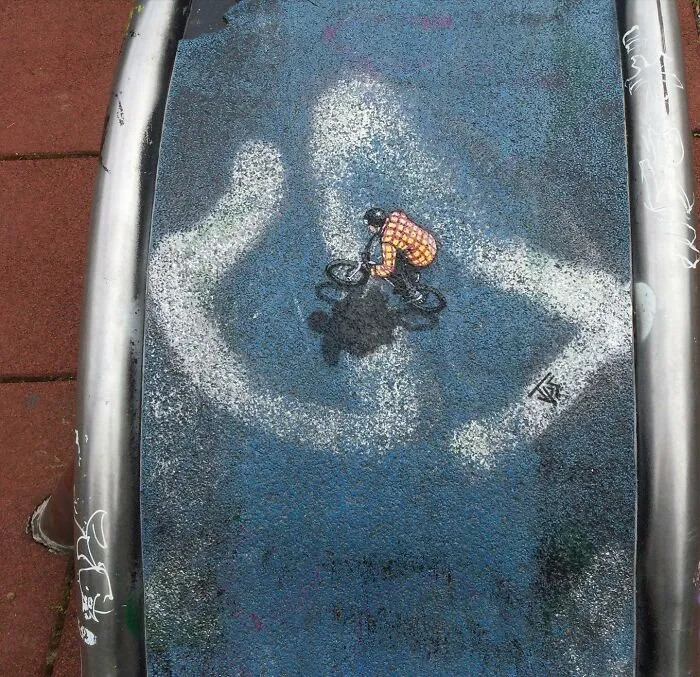 20 Works Of Street Graffiti That Interacts With Its Surroundings By This Artist (New Pics)