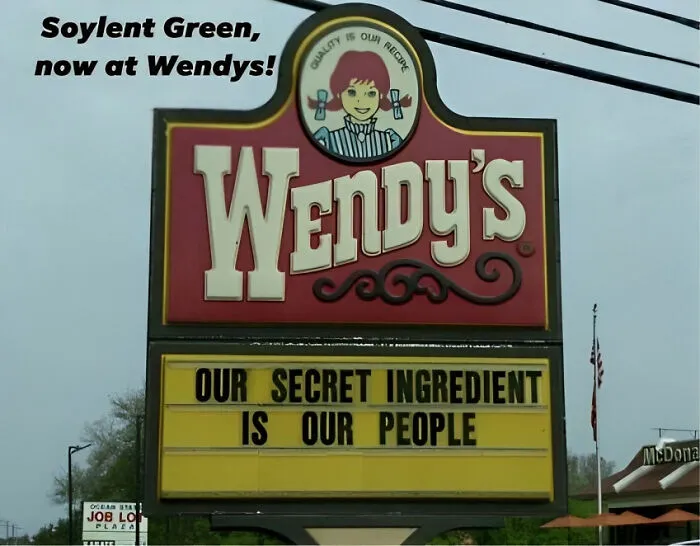 30 Bizarre And Shady Places Shared On “Restaurants With Threatening Auras”