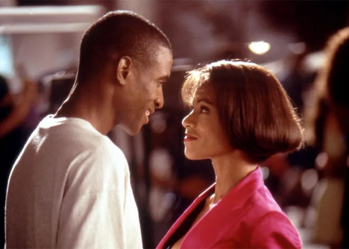 People Call Out Keanu Reeves And 30 Others For Having Zero Chemistry With Their Co-Stars On Screen