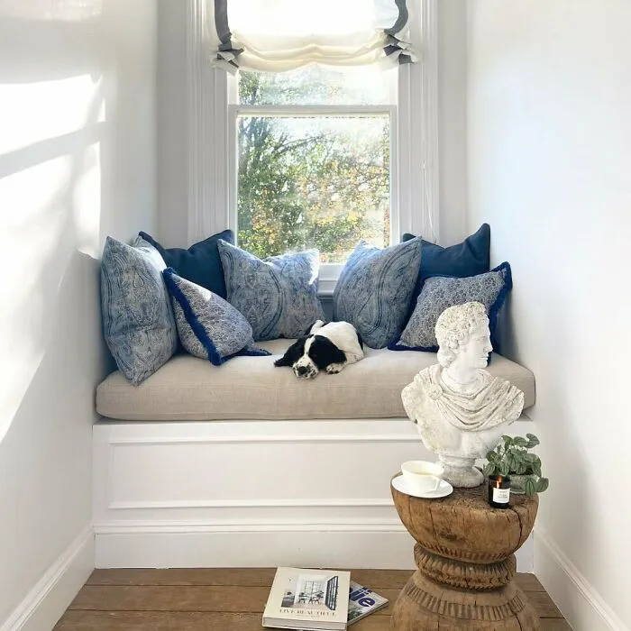 Tiny, Cozy, And Artsy Window Nook