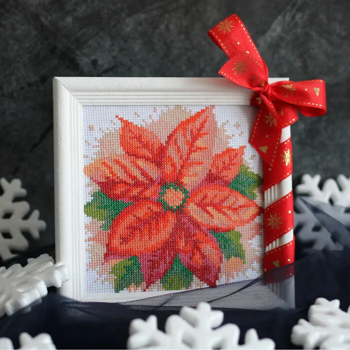 15 Simple And Easy Cross-Stitch Patterns For Christmas And New Year