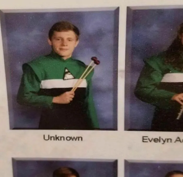 "I Am Cringe, But I Am Free": 50 Hilarious Yet Confusing Images