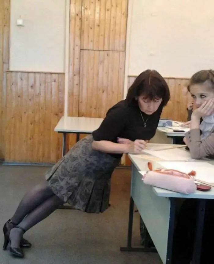 "I Am Cringe, But I Am Free": 50 Hilarious Yet Confusing Images