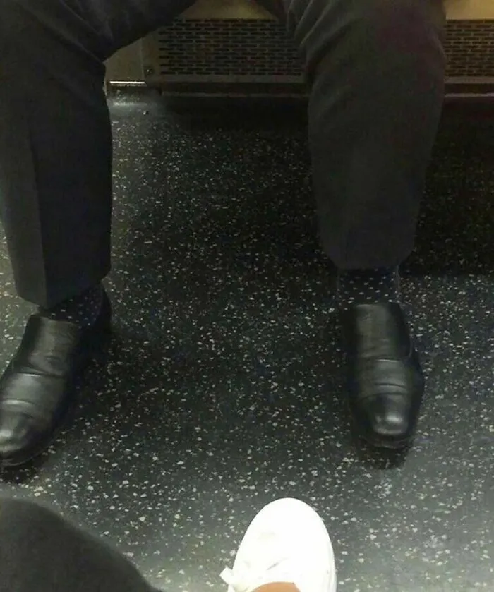 "I Am Cringe, But I Am Free": 50 Hilarious Yet Confusing Images