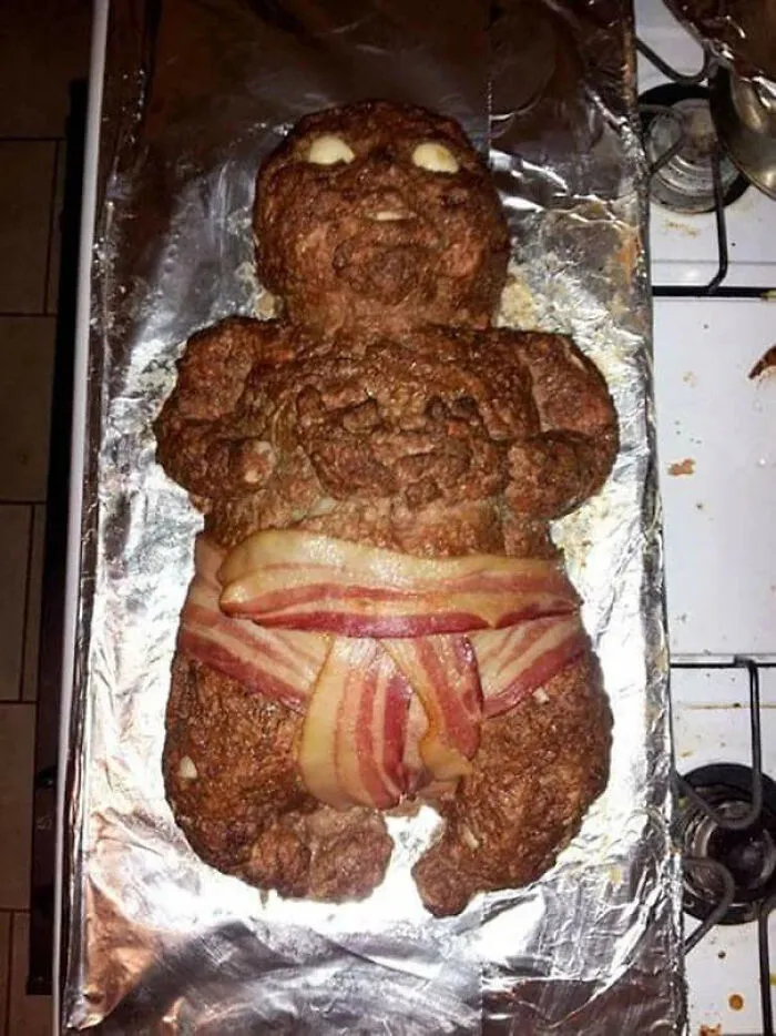 “Meals With Threatening Auras”: 35 Images Of Bizarre Foods We Wish We Could Unsee