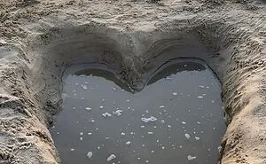 I Bet The Romantic Couple Who Dug This Natural Jacuzzi Earned The Most Beautiful Sunset Ever.