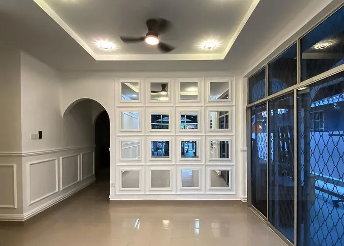 Mirrored Wainscoting