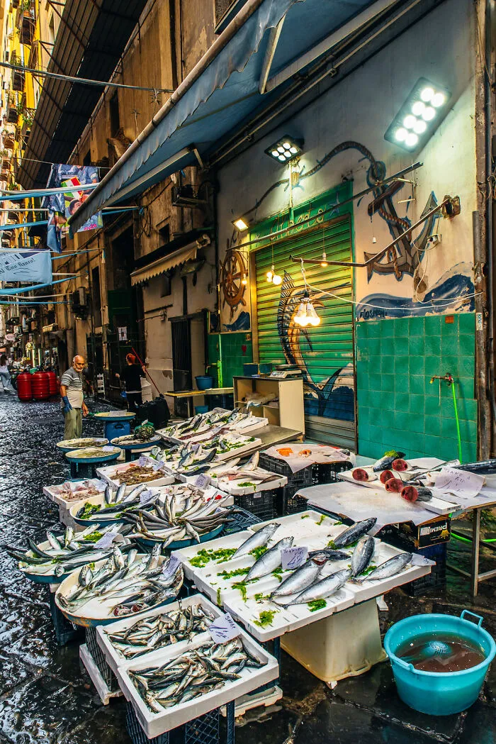 I Traveled To Naples, And Here Are The 40 Best Photos I Took There
