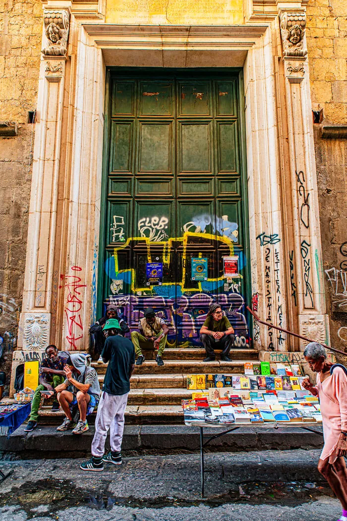 I Traveled To Naples, And Here Are The 40 Best Photos I Took There