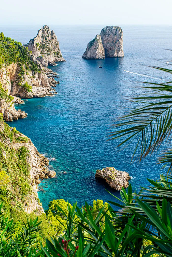 I Traveled To Naples, And Here Are The 40 Best Photos I Took There