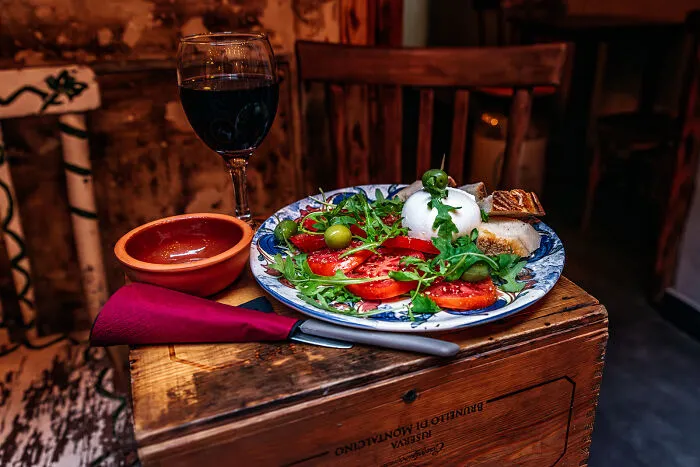 I Traveled To Naples, And Here Are The 40 Best Photos I Took There