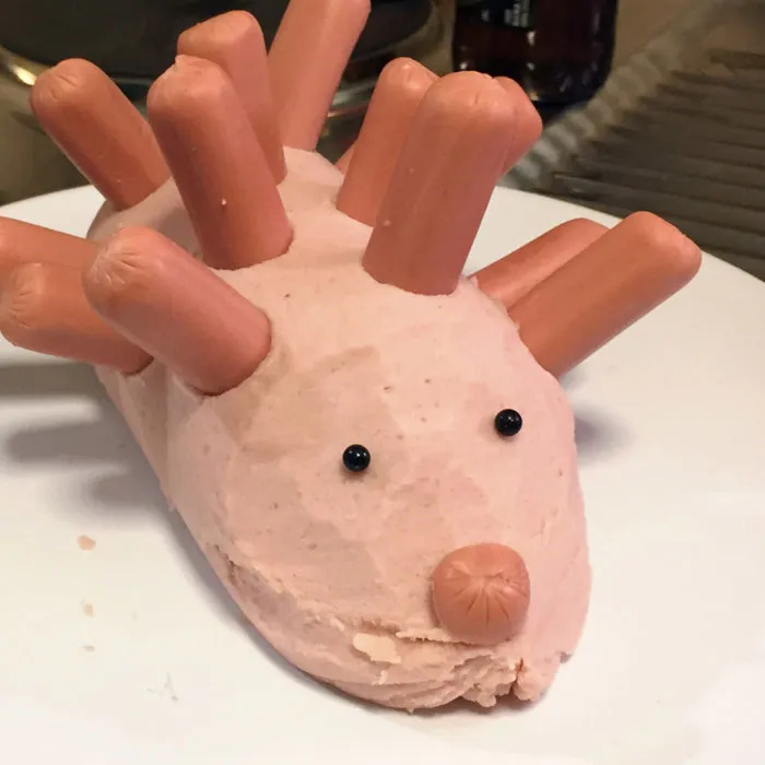 “Meals With Threatening Auras”: 35 Images Of Bizarre Foods We Wish We Could Unsee