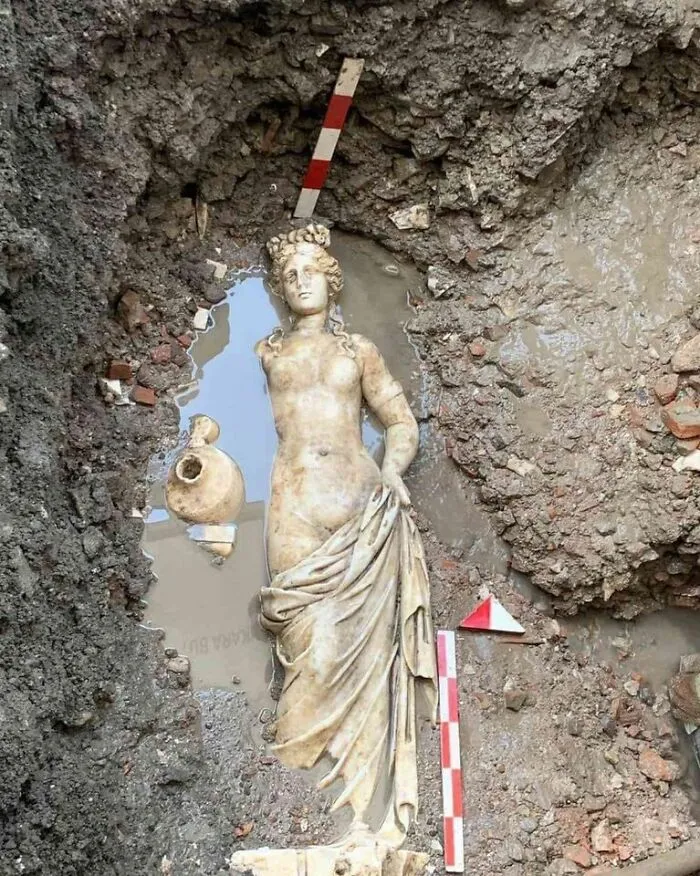 50 Fascinantes hallazgos arqueológicos de los que tenemos la suerte de ser testigos, compartidos en este grupo de Facebook