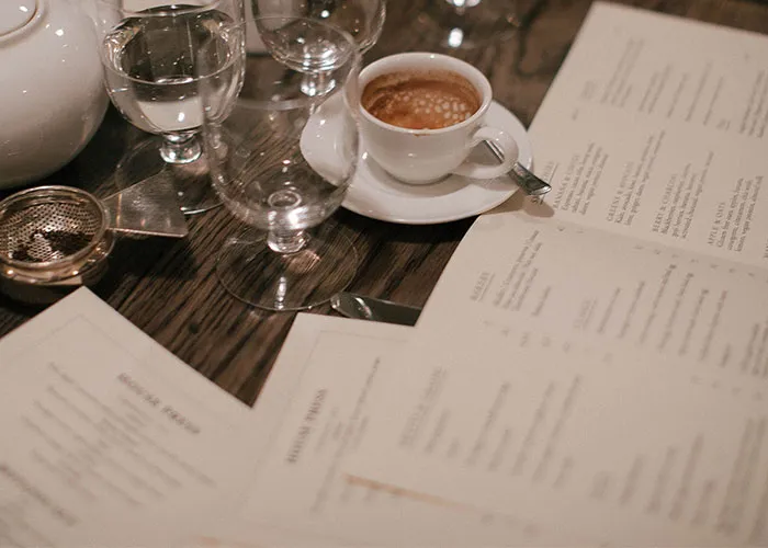 29 Restaurant Red Flags That Mean You Should Probably Not Eat There