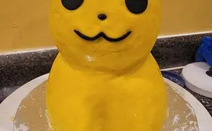 The 'Cakes With Threatening Auras' Twitter Page Showcases Some Of The Creepiest Bakes Ever (50 Pics)