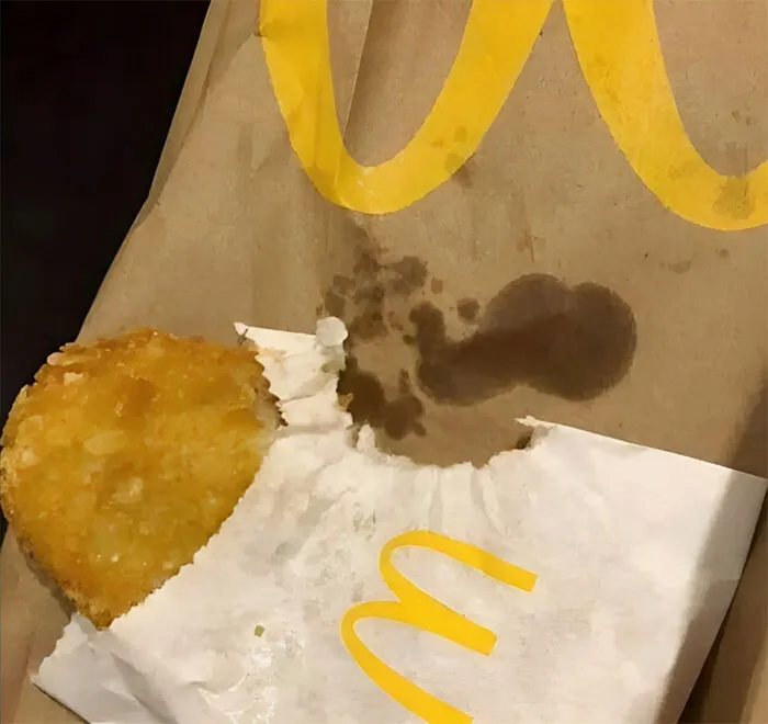 32 Funny And Bizarre Pics Of Food, As Shared On “Chaotic Food” Instagram Page (New Pics)