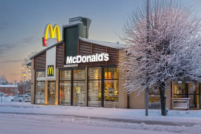 30 People Who Didn’t Wait ’Til The End Of The Shift To Quit