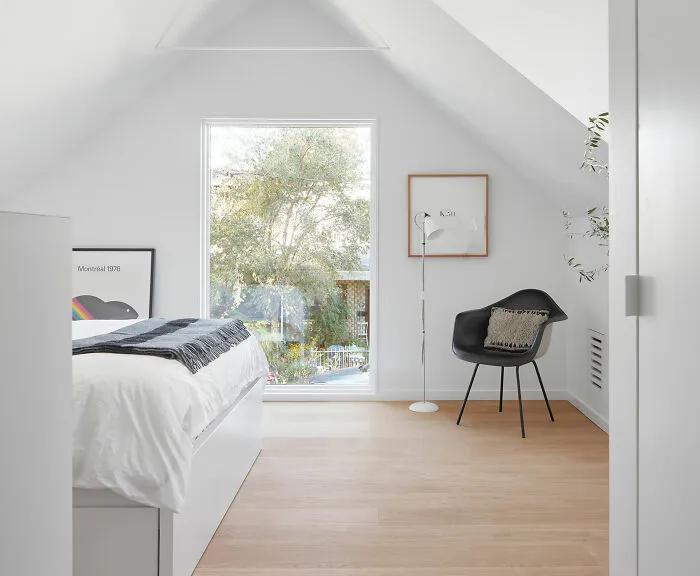 Minimalist Decor For Limited Space
