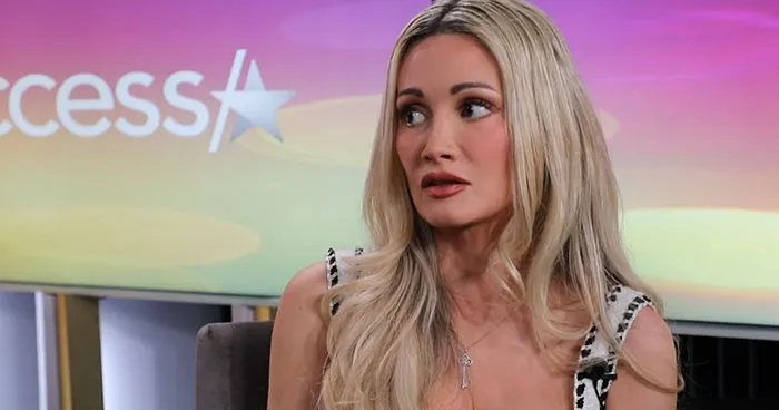 Holly Madison's "Down The Rabbit Hole"