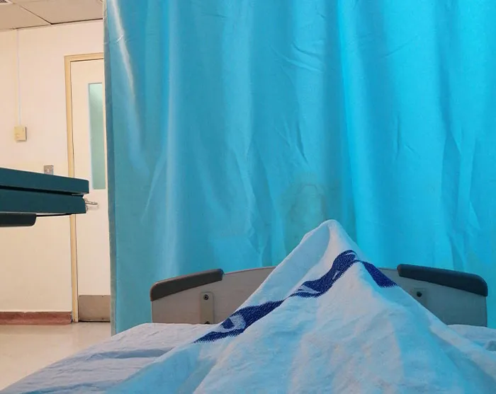 30 People Share The Wildest Things They've Witnessed While Waiting To Be Treated By The ER