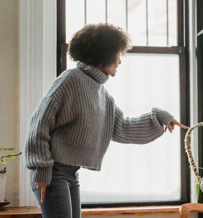 “Alright, Then I Quit”: 30 Jobs That Made New Hires Quit On Day 1