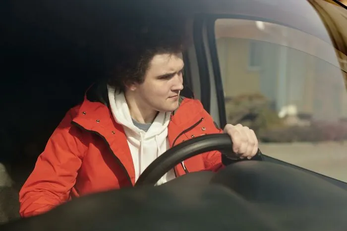 40 People Get Blatantly Honest About “What Is Not For Everyone, But Society Acts Like It Is?”