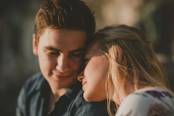 Someone Wonders "What's The Worst 'Cousin' Story You've Ever Heard?" 36 People Respond
