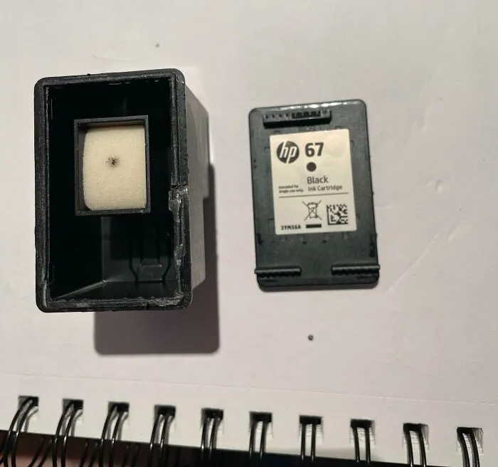 Recordatorio de que HP son unos estafadores. Los cartuchos de tinta son un 75% espacio vacío