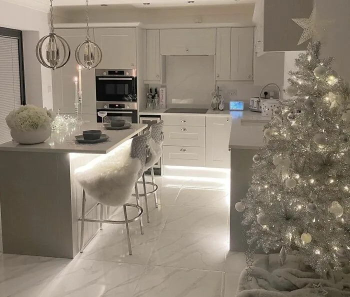 Let It Snow With White Tinsel Garlands
