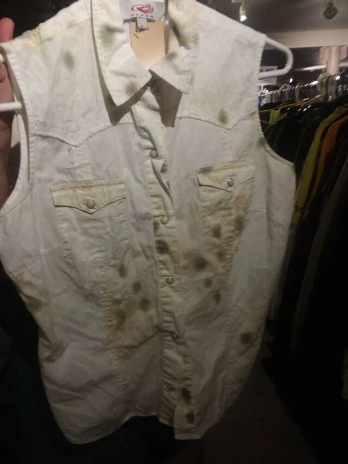 Floral Design On This T-Shirt Looks Just Like Mold