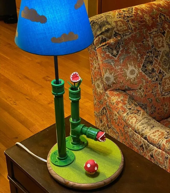Super Mario Lamp