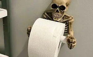 30 Toilets That Were Complete Menaces To Society, As Seen On This FB Group