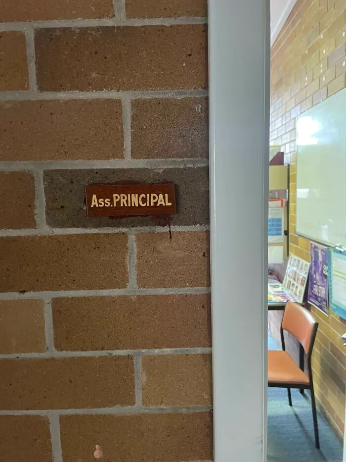 To Make A Nice Assistant Principal Sign