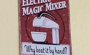 25 Times Signs Accidentally Turned Inappropriate Because Of People's Lack Of Attention To Detail