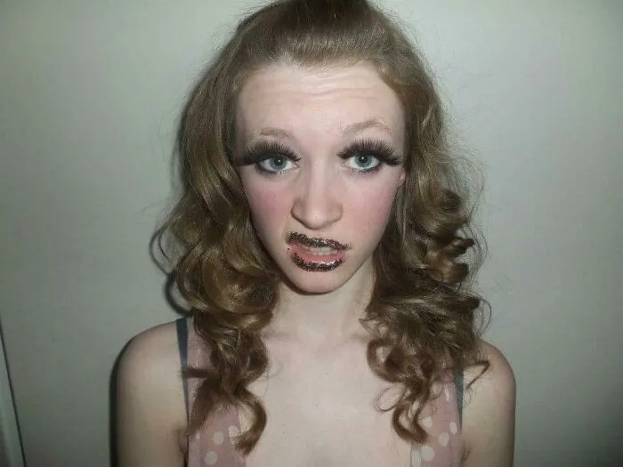I Was 14 And Thought I Looked Like Ke$ha. To This Day, My Friend Still Has This Posted In One Of Her Facebook Albums