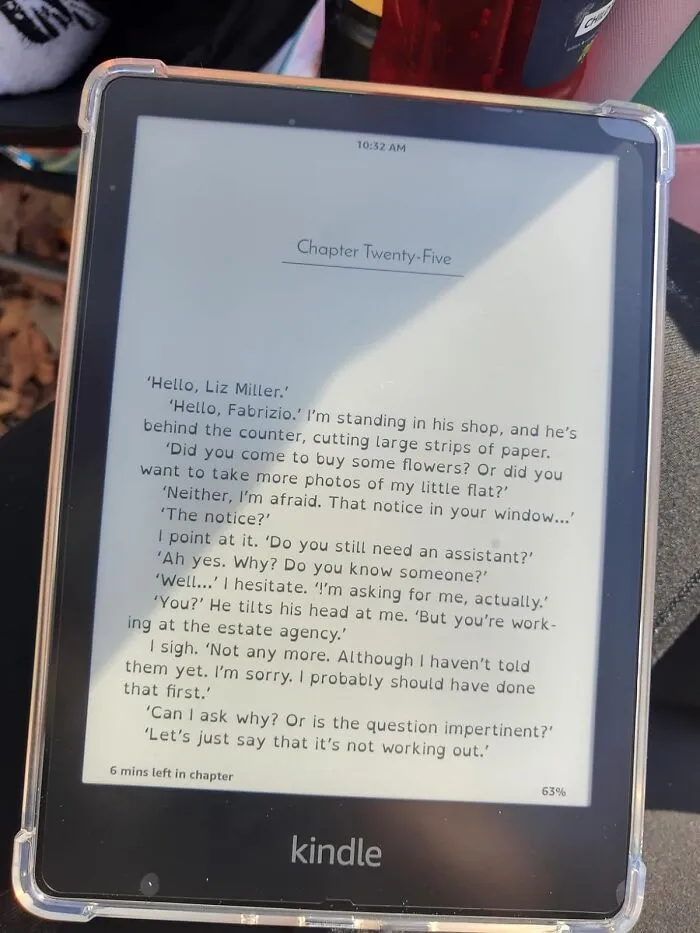 Eco-Chic Reading: Agave Green Kindle Paperwhite - For Your Girlfriend Who Likes Her Literature Served With A Side Of Style!