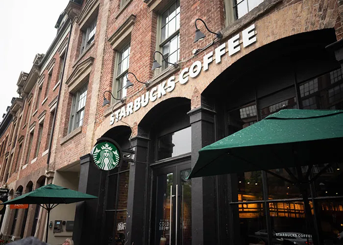 30 Things People Got After Working For A Company For Ten Years, From Grand To Plain Sad