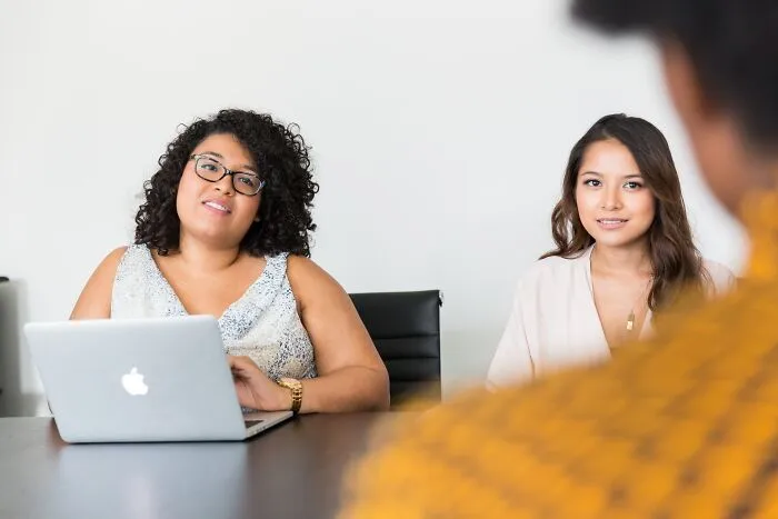 28 Hiring Managers Share What Makes A Resume Immediately Worthless To Them 