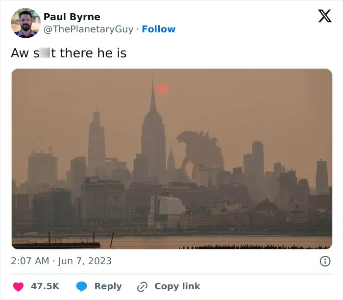 “Aw Sh*t, There He Is:” A Viral Tweet Took the Internet by Storm