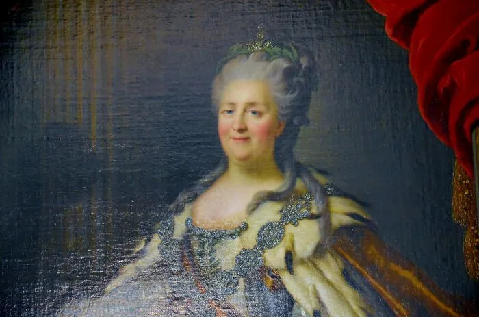 34 Times History Got Twisted And People Were Convinced To Believe False Facts, As Shared Online
