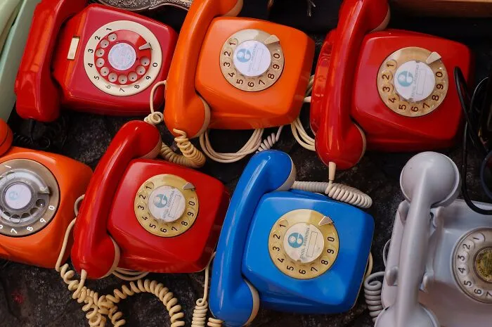 30 Currently Non-Existent Things That Were Part Of Some People's Childhoods, As Shared Online