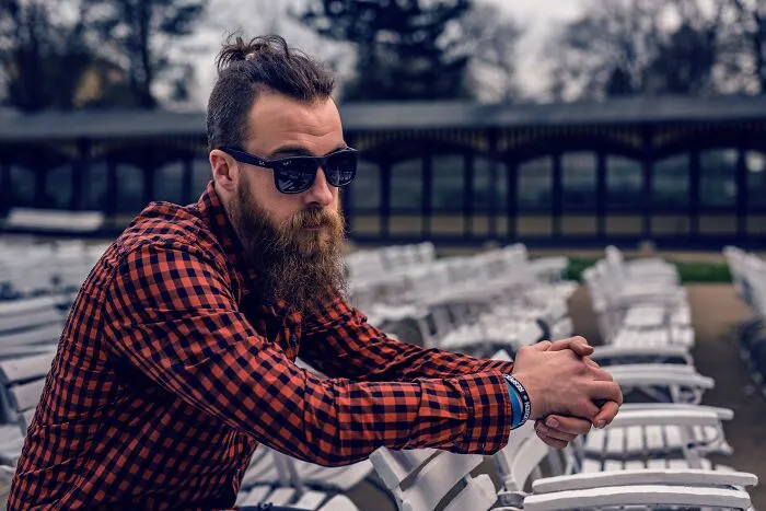 25 Signs That Scream “I’m Upper-Class”, As Pointed Out By Folks Online
