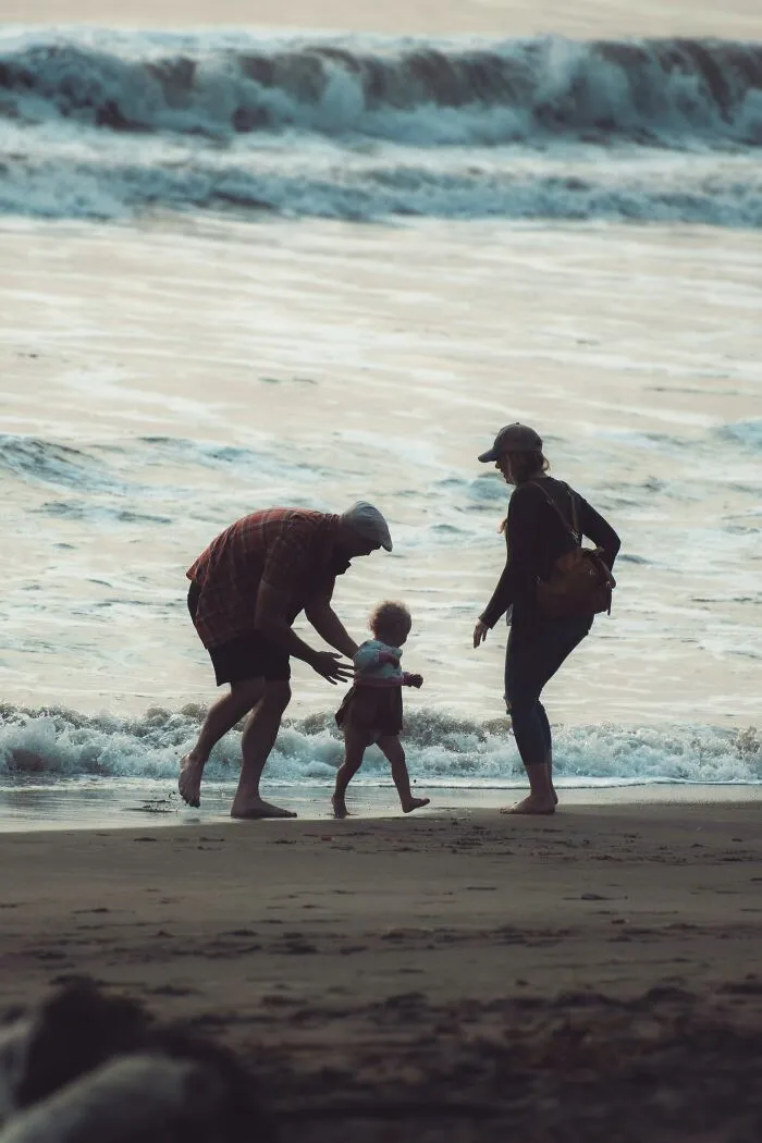30 People Who Swore To Never Be Like Their Parents Share How It Turned Out