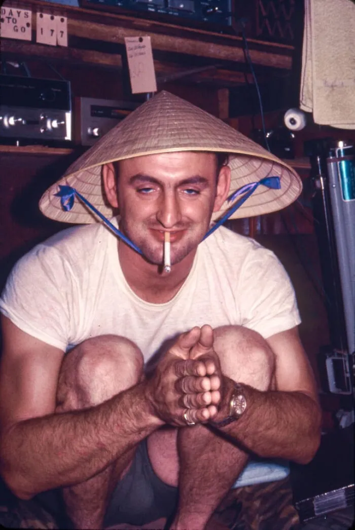 18 Recently Discovered Pics From Vietnam That Netizens Can’t Look Away From
